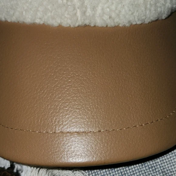 UGG Australia UnisexGenuine Cream Shearling Smooth Tan Leather Baseball Cap - Picture 7 of 15